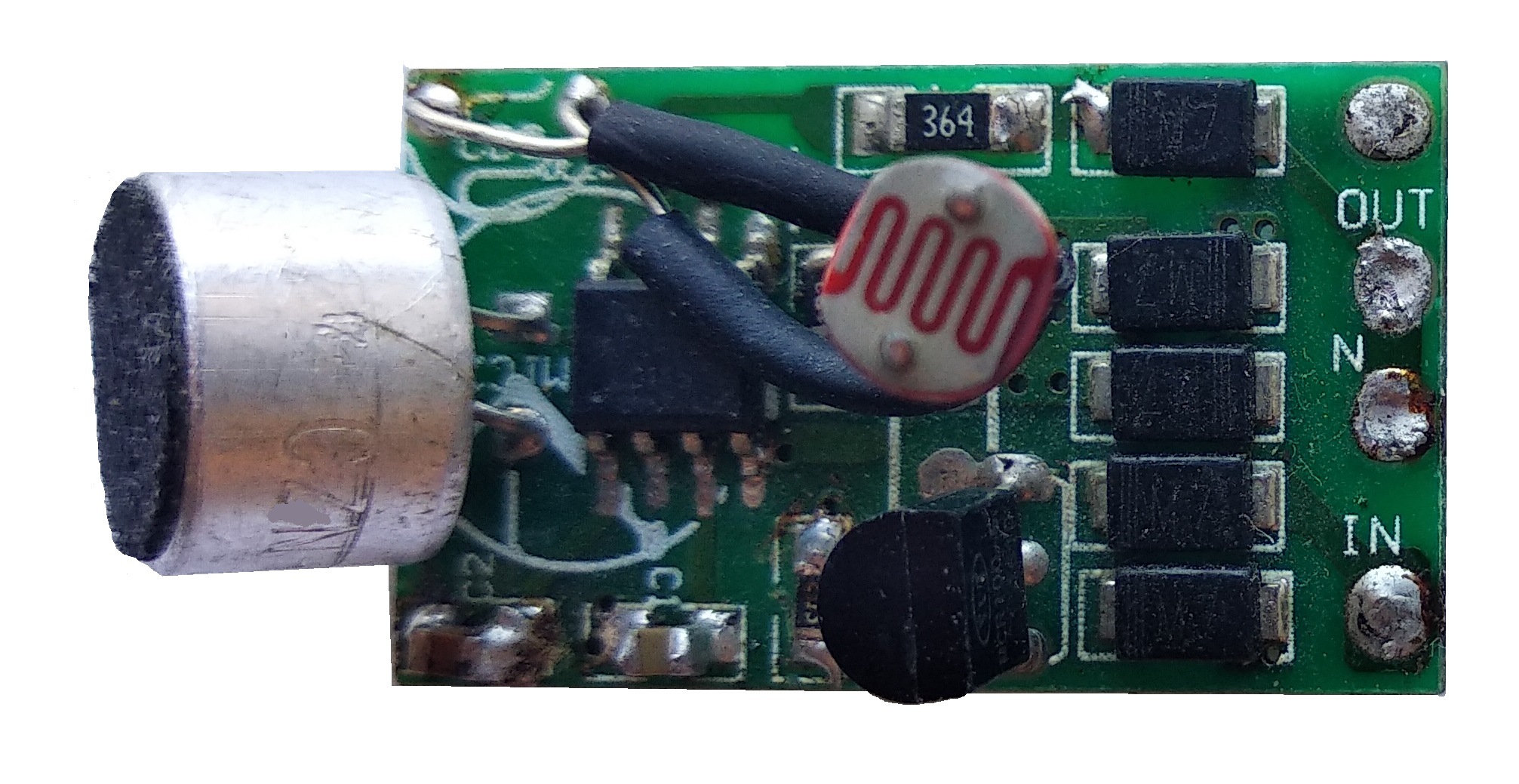 Звуковой включатель светодиодных и ламп накаливания на KU5590